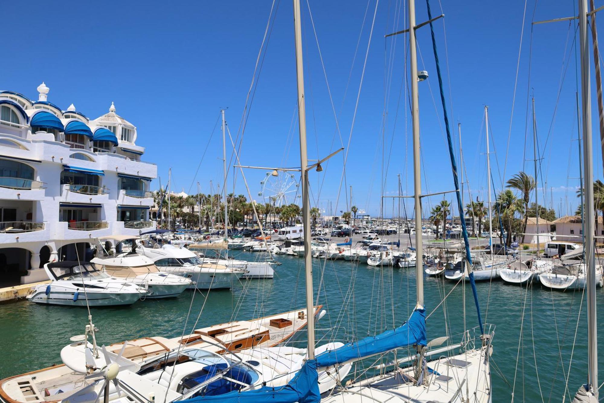 Simply Astonishing Location Benalmadena