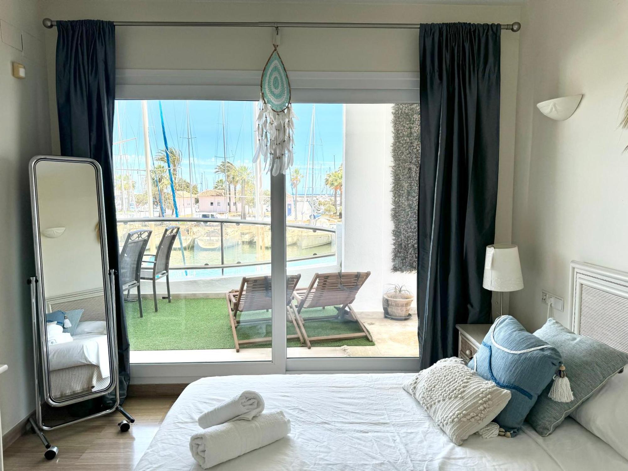 Apartment Simply Astonishing Location *
